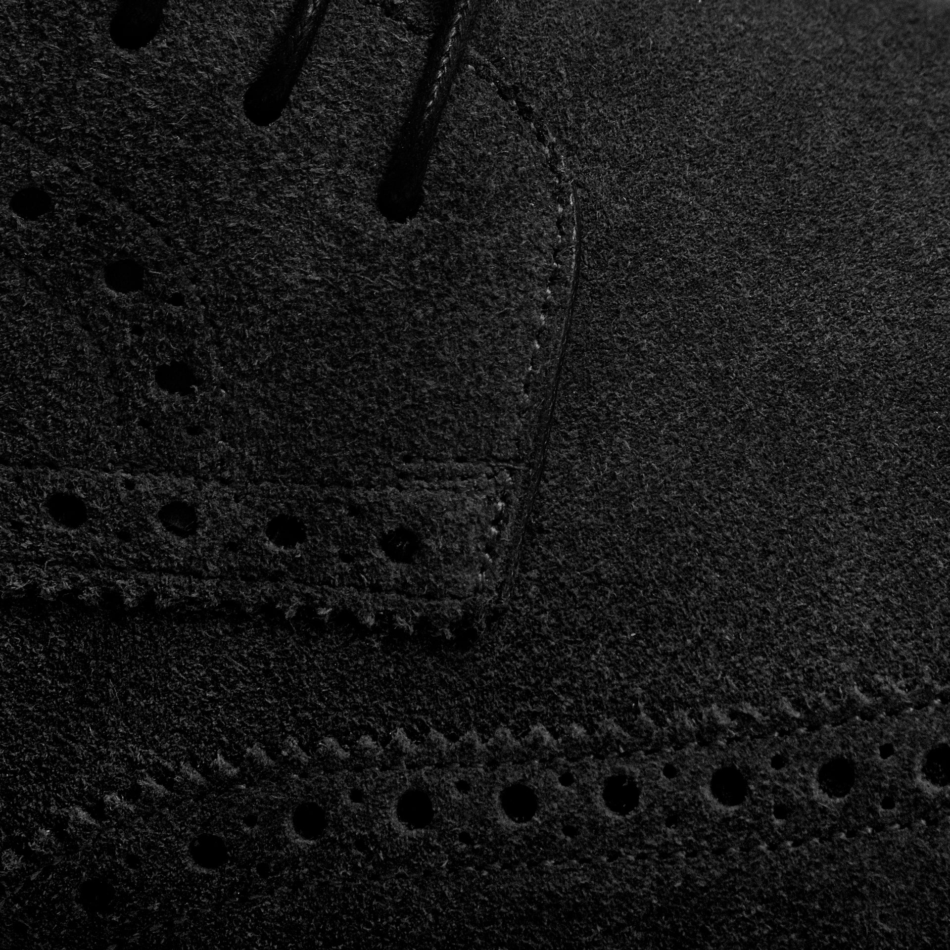 Gibson Wingtips - Suede -  Men's - Image 15