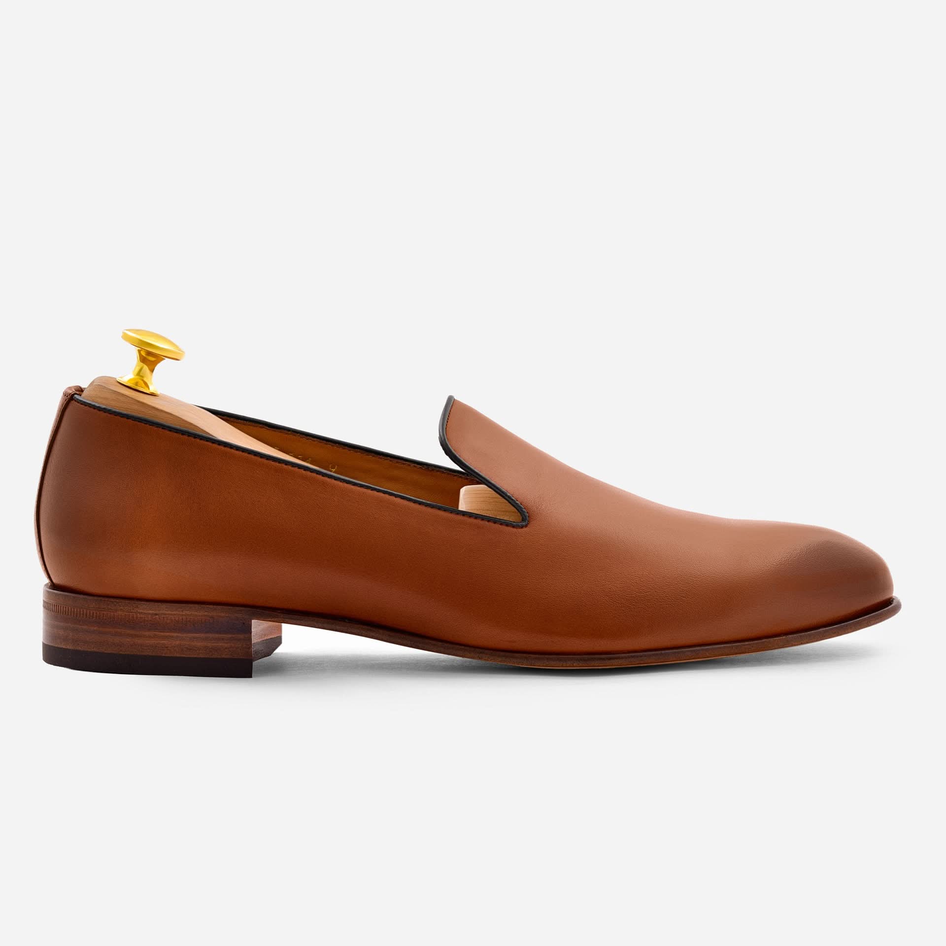 Langford Wholecut Loafers - Men's - Image 26
